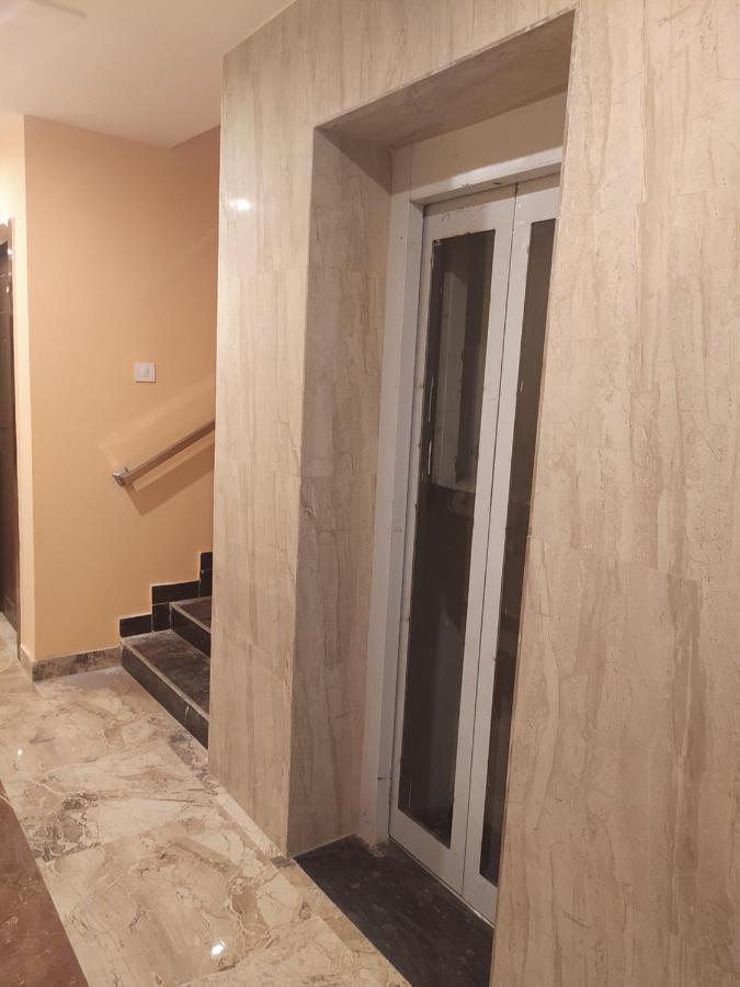 Hotel Royal Central By Akc Hotels Haridwār Екстериор снимка
