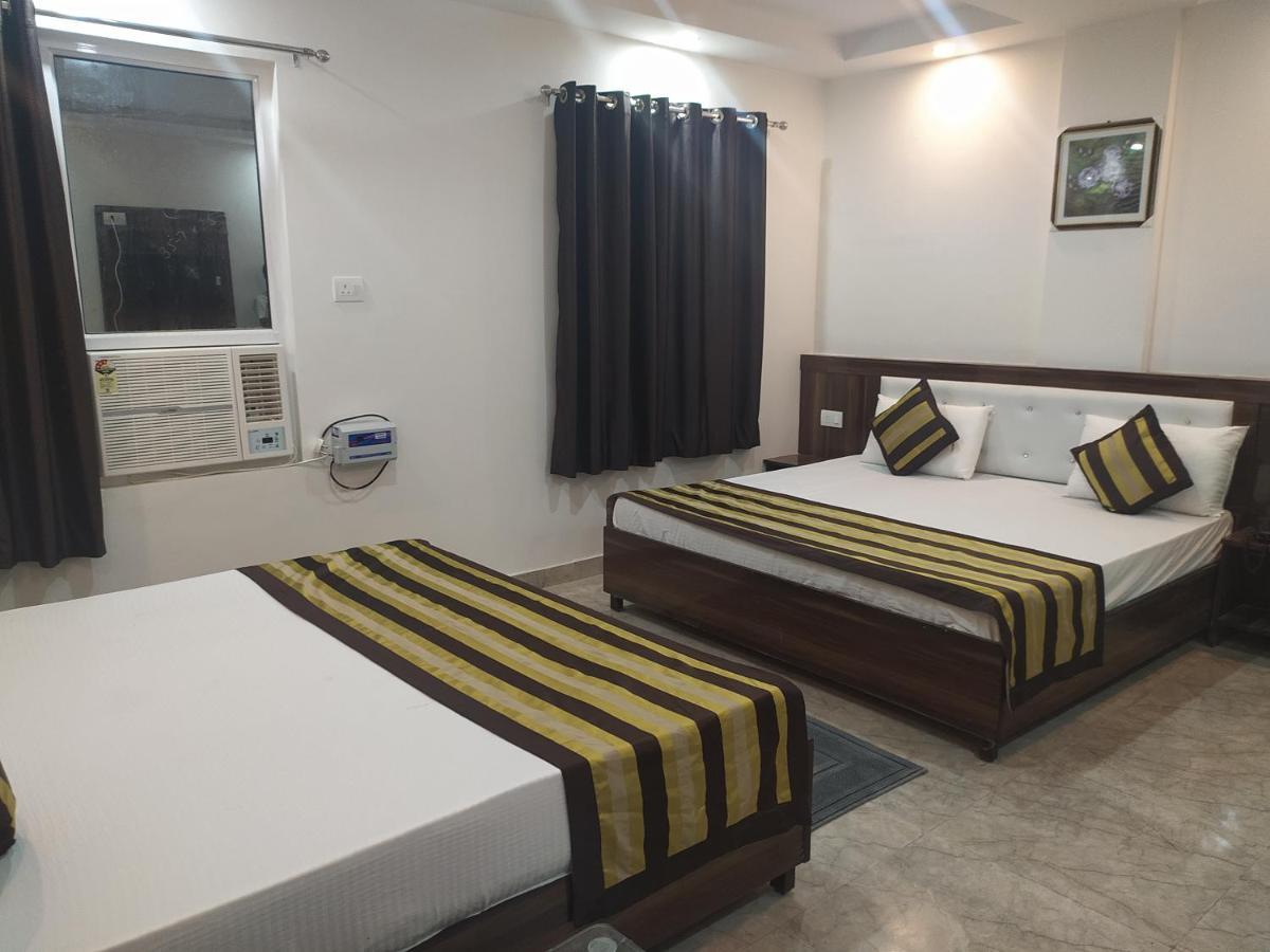 Hotel Royal Central By Akc Hotels Haridwār Екстериор снимка
